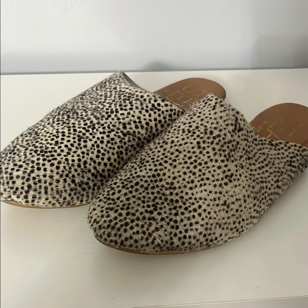 Leopard Print Slip-On Mules